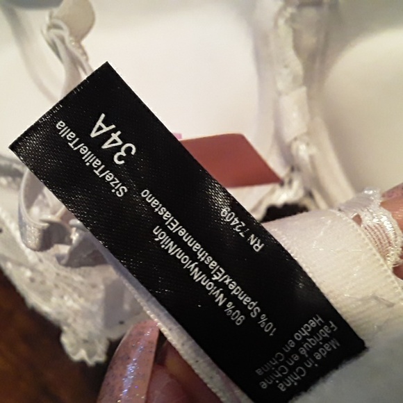 Feminine NWOT 34A Sexy Rene Rofe White Padded underwire Push Up Bra - Picture 10 of 10